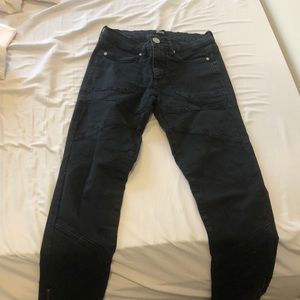 Black cropped skinny jeans URBAN OUTFITTERS
